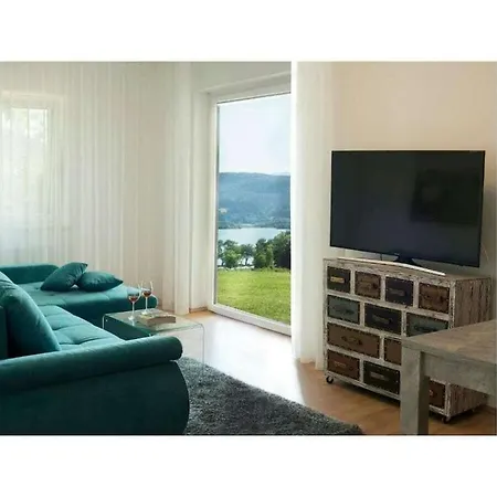 Semesterbostad Comfortable *